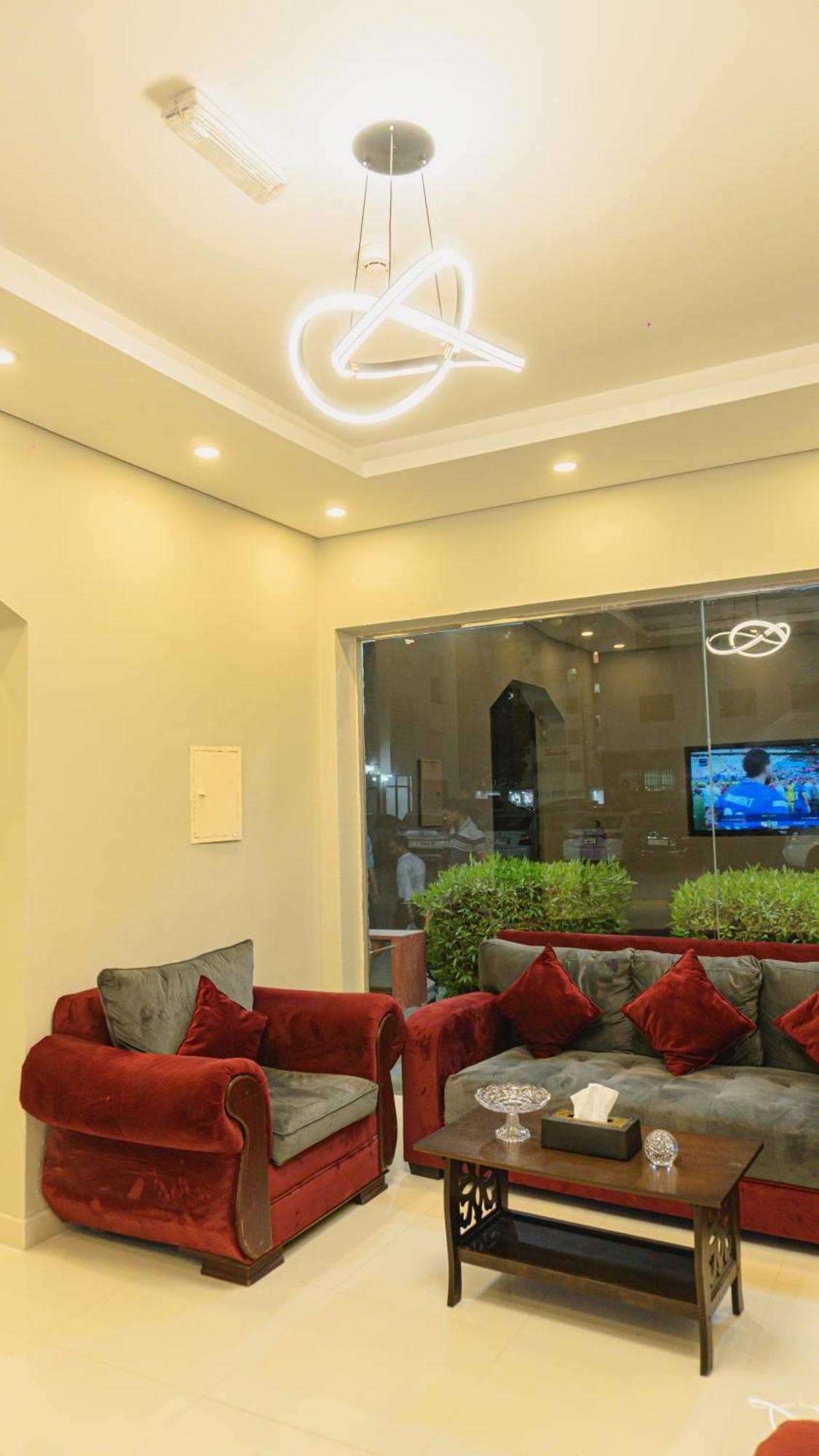 Pan Emirates Hotel Apartments ชาร์จาห์ ภายนอก รูปภาพ